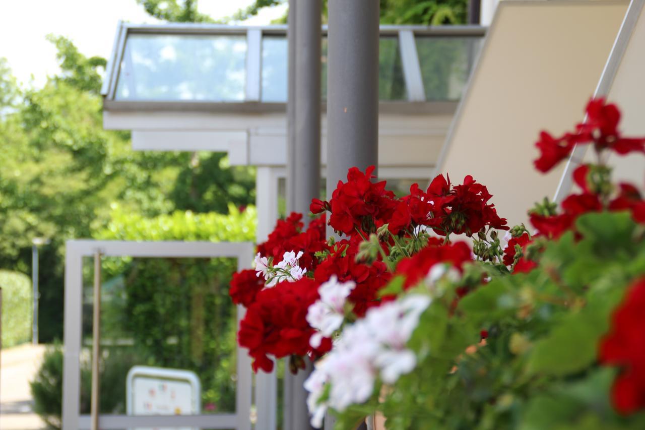 Akzent Hotel Atrium Baden Bad Krozingen Buitenkant foto